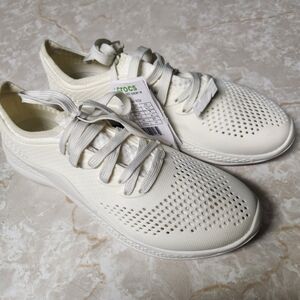 Womens Crocs Literide 360 Pacer Sz 10 Cream Ivory Outdoor Water Shoe New